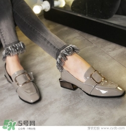 4月份穿什么鞋子？四月份鞋子搭配