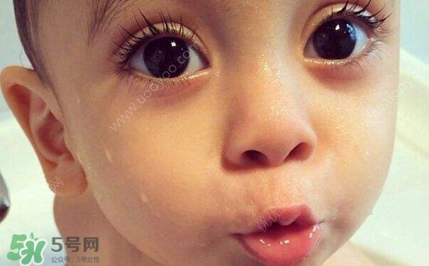 割雙眼皮疼不疼？割雙眼皮疼幾天能好？