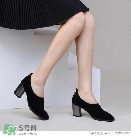 4月份穿什么鞋子？四月份鞋子搭配