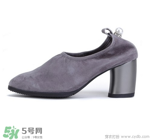 4月份穿什么鞋子？四月份鞋子搭配