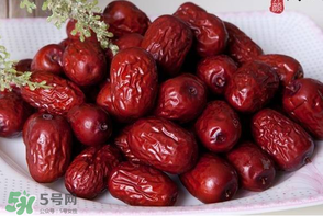 紅棗有點酸還能吃嗎？紅棗為什么會酸？