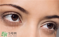 夏天割雙眼皮好嗎？夏天割雙眼皮還是冬天割好？