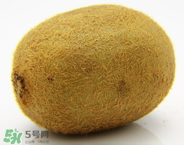 獼猴桃中間白色的能吃嗎？獼猴桃中間的白心可以吃嗎？