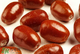 紅棗發(fā)白可以吃嗎？紅棗表面發(fā)白是發(fā)霉嗎？