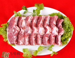 羊肉有點(diǎn)發(fā)臭還能吃嗎？羊肉有點(diǎn)臭味怎么去除？