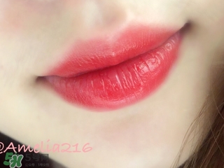 珊瑚紅口紅是什么顏色？珊瑚紅口紅試色