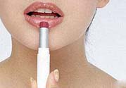 口紅過敏是怎樣的？口紅過敏怎么辦？