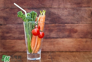 脫發(fā)怎么修復(fù) 脫發(fā)嚴重的原因是什么