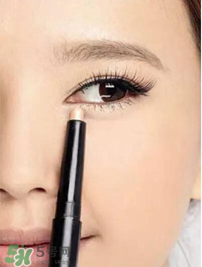 啞光是什么意思？化妝品啞光好不好？