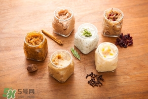 唇部磨砂膏多久用一次？唇部磨砂膏可以天天用嗎？