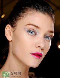 啞光口紅怎么涂好看？啞光口紅畫法步驟圖解