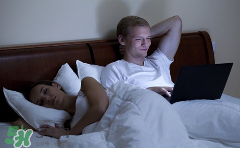 女性性冷淡怎么辦？女性性冷淡應(yīng)吃點(diǎn)什么