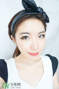 霧面口紅怎么涂？霧面口紅畫(huà)法步驟