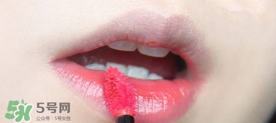 唇釉成膜是什么意思？唇釉怎么成膜？