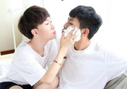 為什么同性戀都是帥哥？為什么同性戀容易的艾滋病呢