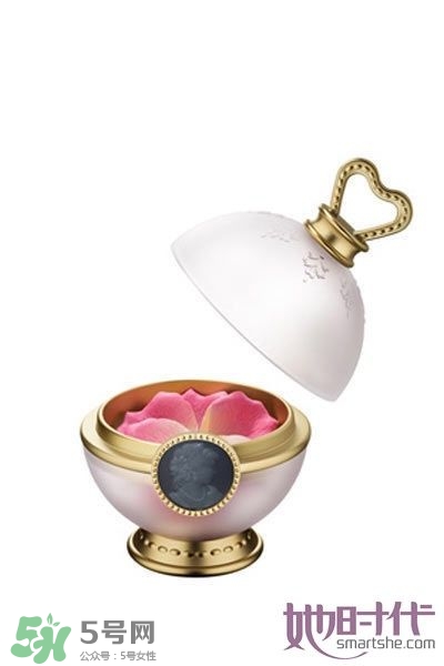 腮紅飛粉是什么意思？腮紅飛粉是質(zhì)量不好嗎？