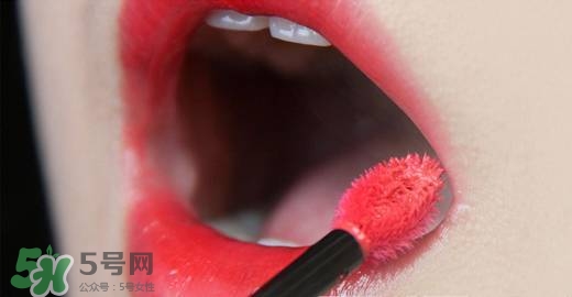 唇釉成膜是什么意思？唇釉怎么成膜？