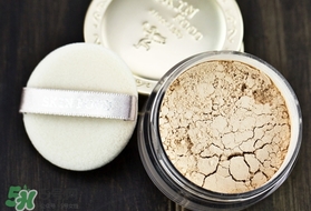 散粉會悶痘嗎？不悶痘的散粉推薦