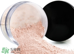 散粉會悶痘嗎？不悶痘的散粉推薦