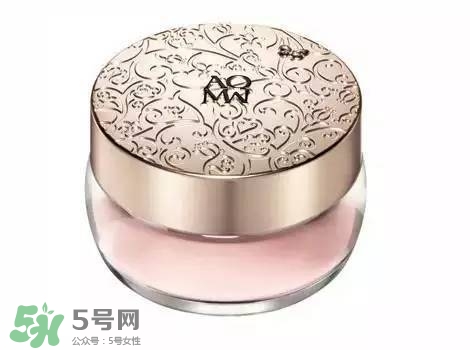 粉底液卡粉怎么辦？粉底液卡粉怎么補(bǔ)救？