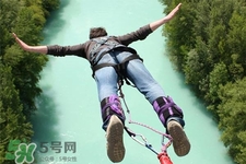 蹦極有危險(xiǎn)嗎？玩蹦極要簽生死狀嗎？