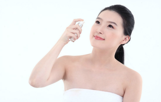 cc霜會(huì)脫妝嗎？cc霜脫妝怎么辦？