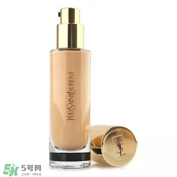 粉底液卡粉怎么辦？粉底液卡粉怎么補(bǔ)救？