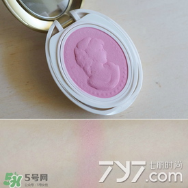 紫色腮紅哪個牌子好？紫色腮紅推薦