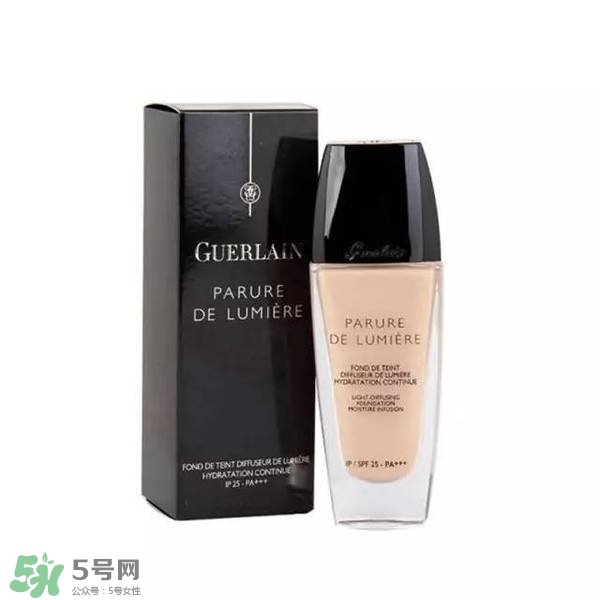 粉底液卡粉怎么辦？粉底液卡粉怎么補(bǔ)救？