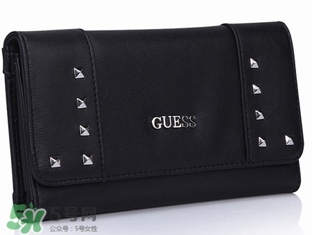 有哪些好用又好看適合學(xué)生黨的名牌錢(qián)包?