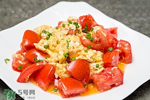 西紅柿炒雞蛋的功效與作用 西紅柿炒雞蛋的營養(yǎng)價(jià)值