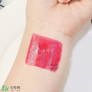 蜜桃色口紅是什么顏色？蜜桃色口紅試色