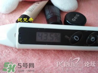 蘭蔻和紀(jì)梵希哪個(gè)好？蘭蔻和紀(jì)梵?？诩t哪個(gè)好？