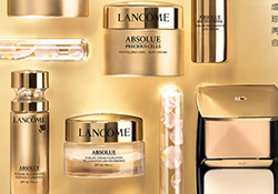 蘭蔻和迪奧粉底液哪個好？蘭蔻和迪奧粉底液對比