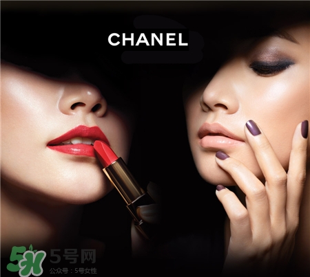 香奈兒和紀梵希哪個好?香奈兒和紀梵?？诩t哪個好?