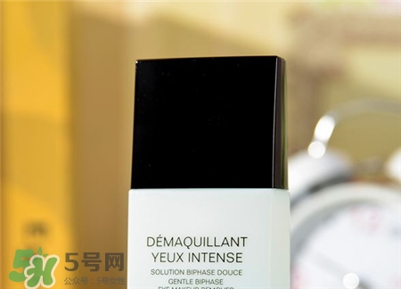 香奈兒眼唇卸妝液真假 香奈兒眼唇卸妝液真假辨別 香奈兒眼唇卸妝液真假 香奈兒眼唇卸妝液真假辨別