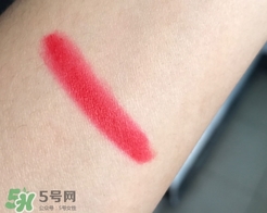 美康粉黛紅鸞心動(dòng)唇釉怎么樣？美康粉黛氣墊唇釉好用嗎