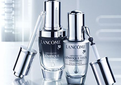 蘭蔻大眼精華和雅詩蘭黛小棕瓶哪個好？蘭蔻大眼精華和小棕瓶對比