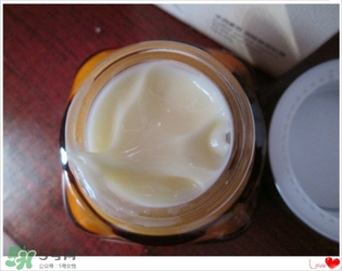 美康粉黛六勝肽回春膏怎么樣？美康粉黛六勝肽回春膏有激素嗎？