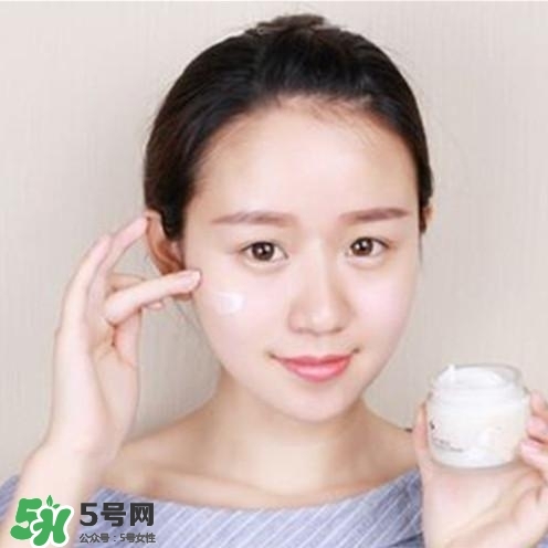 睡眠面膜使用誤區(qū)？睡眠面膜的錯(cuò)誤用法？