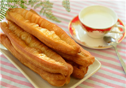 早餐不能吃什么？早餐不能吃什么水果？