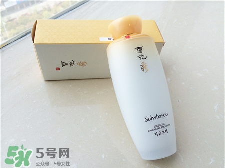 雪花秀水乳倒不出來(lái)怎么回事?雪花秀水乳不好倒怎么辦?