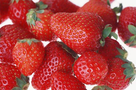 草莓可以泡酒嗎？草莓泡酒能喝嗎？