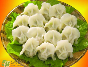 薺菜包餃子好吃嗎？薺菜包餃子根可以吃嗎？