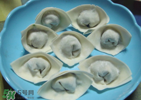 薺菜素餃子怎么做？薺菜素餡餃子怎么做好吃？