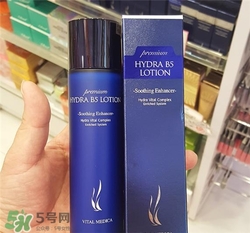 ahc水乳和伊思水乳哪個(gè)好？ahc水乳和伊思水乳對(duì)比