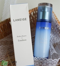 ahc水乳和蘭芝水乳哪個(gè)好？ahc水乳和蘭芝水乳哪個(gè)好用？