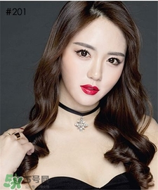 rozo絲絨豐潤口紅色號 rozo口紅試色 rozo絲絨豐潤口紅色號 rozo口紅試色