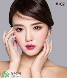 rozo絲絨豐潤口紅色號 rozo口紅試色 rozo絲絨豐潤口紅色號 rozo口紅試色