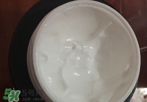 極密水光素顏霜怎么用？極密素顏霜使用方法